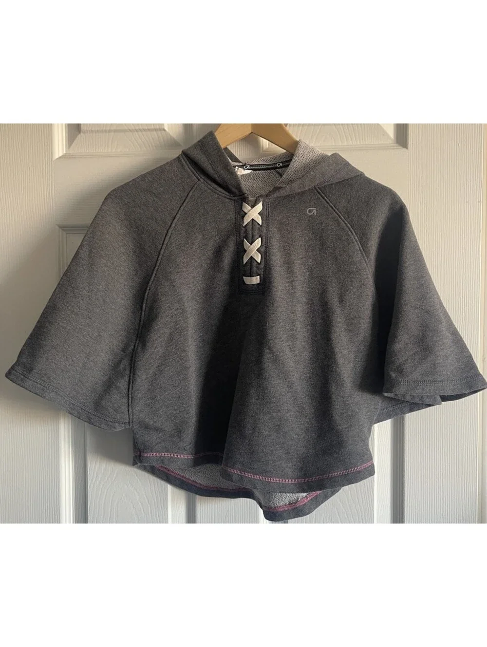 Gap Fit Dry Poncho Girls Sz S 6-7 Hoodie Pullover Tie Sweatshirt Gray Pink